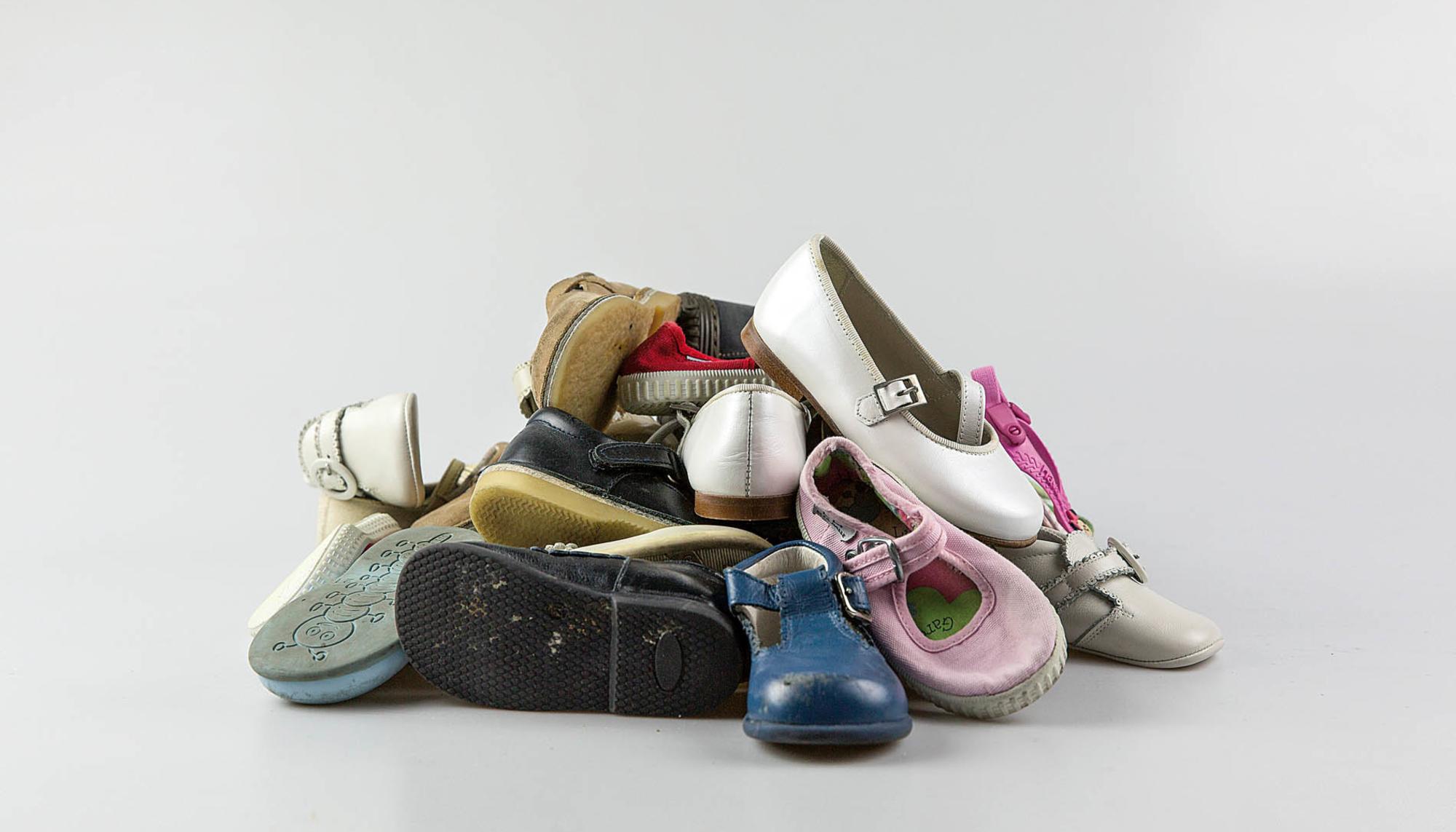 Zapatos bebés robados